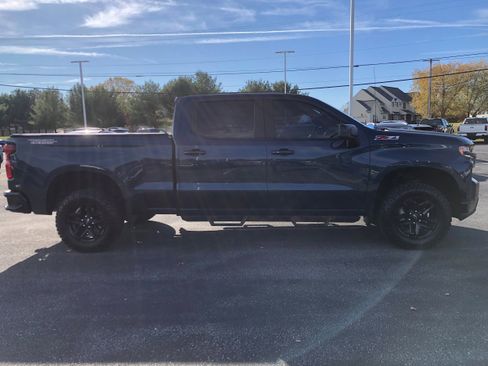Used 2021 Chevrolet Silverado 1500 LT Trail Boss w/ Convenience Package II image 6