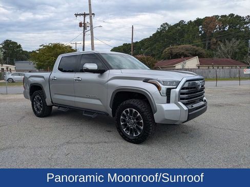 Used 2024 Toyota Tundra Limited AWD/4WD image 2