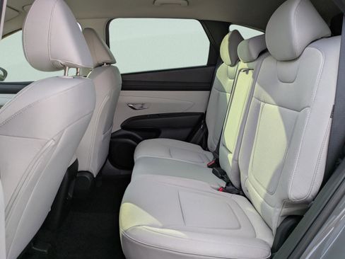 New 2026 Hyundai Tucson SE image 17