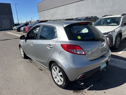 Used 2014 MAZDA MAZDA2 Touring image 9
