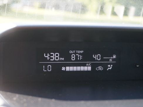 Used 2023 Subaru Crosstrek 2.0i AWD/4WD image 20