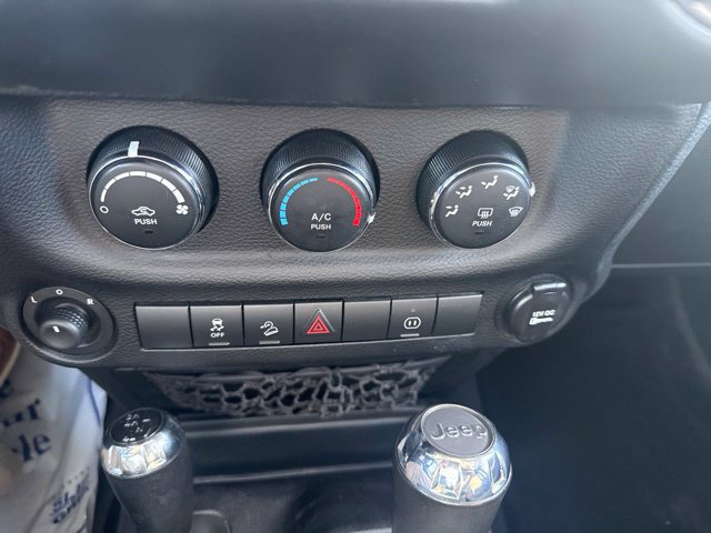 Used 2011 Jeep Wrangler Unlimited Sahara w/ Trailer Tow Group AWD/4WD image 25