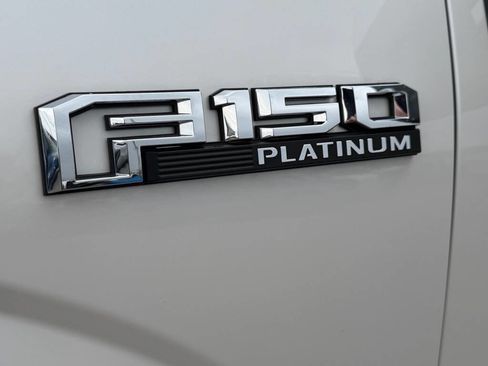 Used 2017 Ford F150 Platinum w/ Equipment Group 701A Luxury AWD/4WD image 10