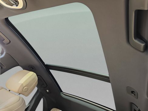 Used 2022 Porsche Macan image 29