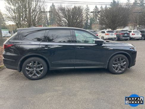 Used 2023 Acura MDX A-Spec image 3