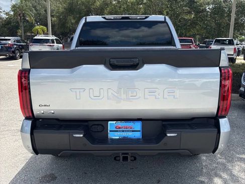 Used 2025 Toyota Tundra SR5 w/ SR5 Premium Package AWD/4WD image 5