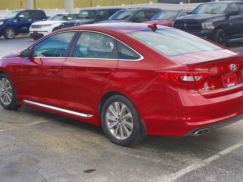 Used 2017 Hyundai Sonata Sport w/ Cargo Package image 13