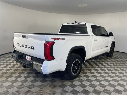Used 2022 Toyota Tundra SR5 w/ TRD Off-Road Package image 16