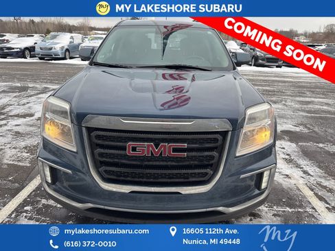 Used 2017 GMC Terrain SLE w/ Convenience Package image 2