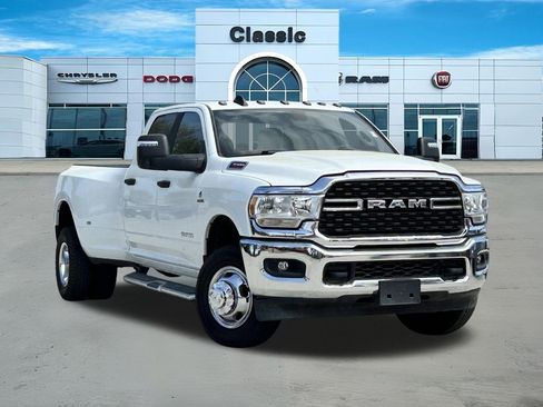 Used 2024 RAM 3500 Big Horn image 1