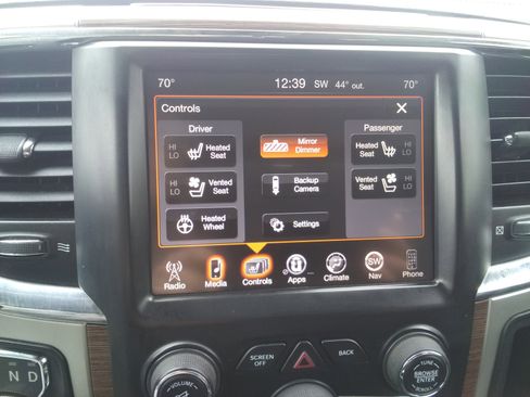 Used 2017 RAM 1500 Laramie w/ Convenience Group AWD/4WD image 25