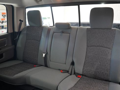 Used 2016 RAM 1500 Lone Star RWD image 32