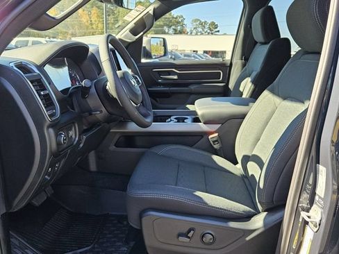 New 2026 RAM 1500 Big Horn AWD/4WD image 10