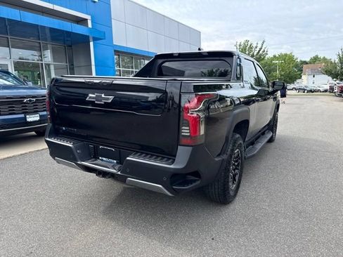 Used 2026 Chevrolet Silverado EV Trail Boss AWD/4WD image 6