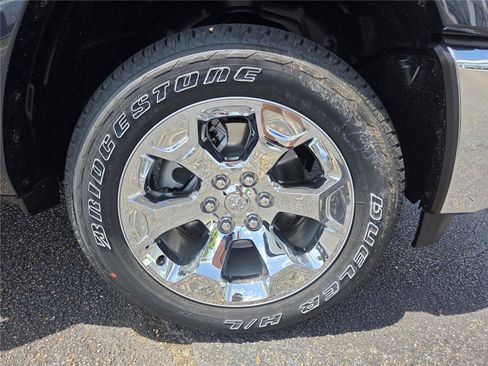 New 2026 RAM 1500 Big Horn AWD/4WD image 35