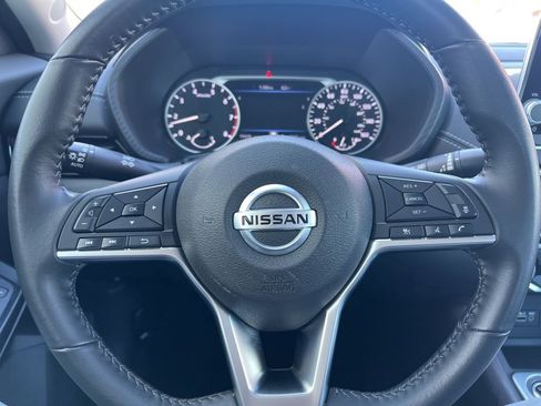 Used 2023 Nissan Sentra SV w/ Trunk Package image 46