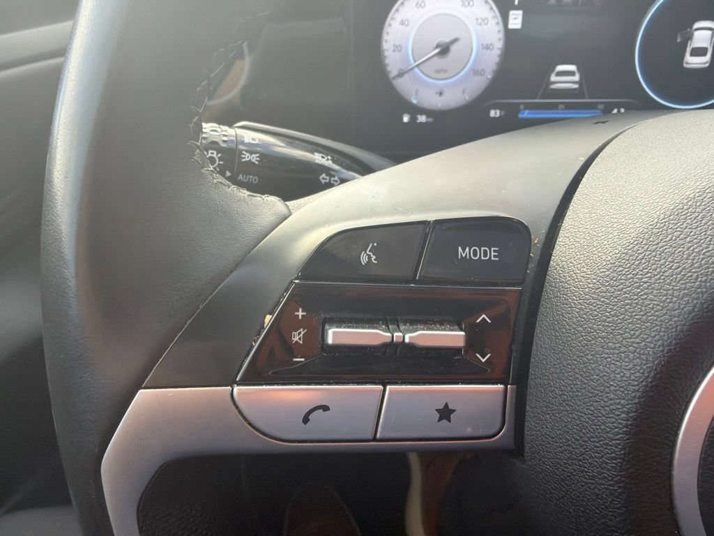Used 2025 Hyundai Elantra SEL FWD image 10