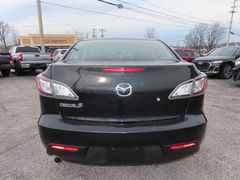 Used 2011 MAZDA MAZDA3 i Sport image 25