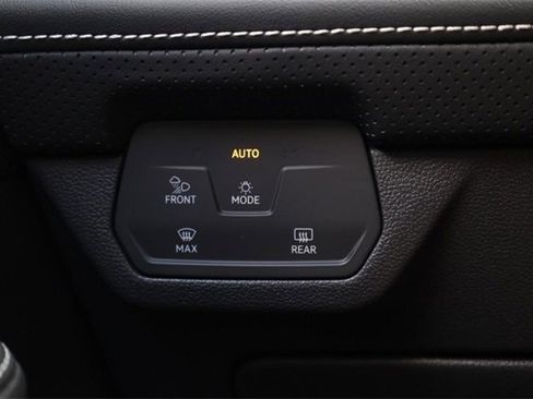 New 2026 Volkswagen Atlas SEL Premium R-Line image 23