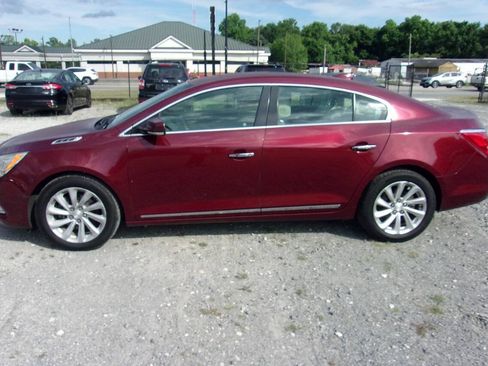 Used 2016 Buick LaCrosse Leather FWD image 4