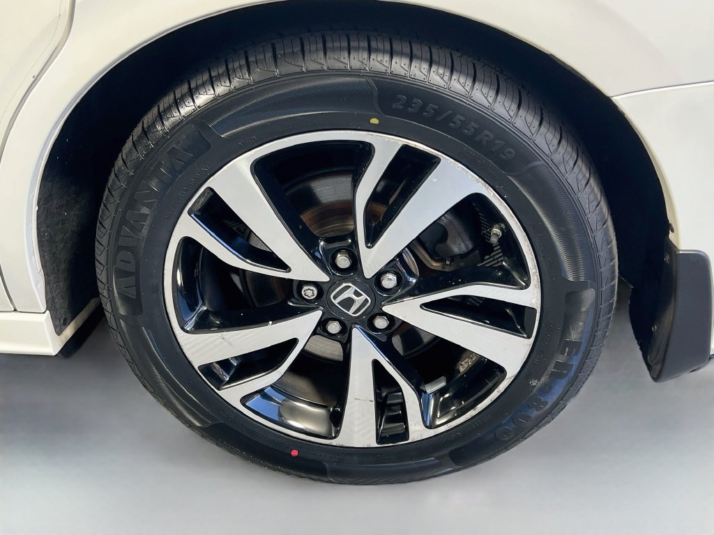 Used 2018 Honda Odyssey Elite image 33