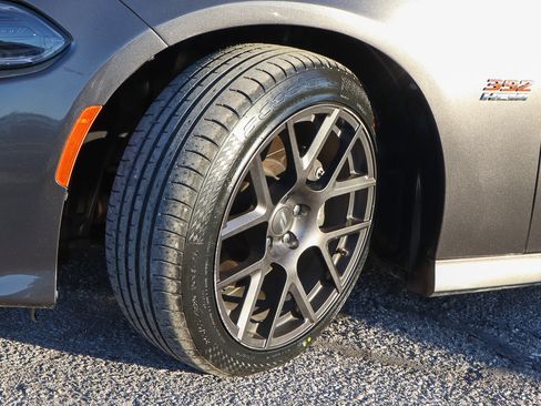 Used 2019 Dodge Charger Scat Pack w/ Plus Group image 17