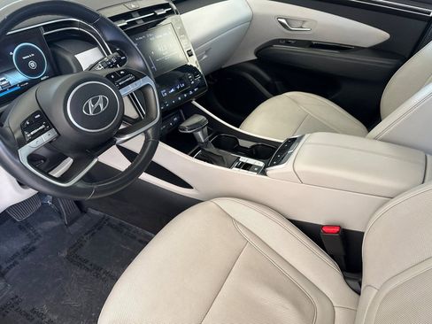 Used 2022 Hyundai Tucson SEL w/ Convenience + Premium Package FWD image 11