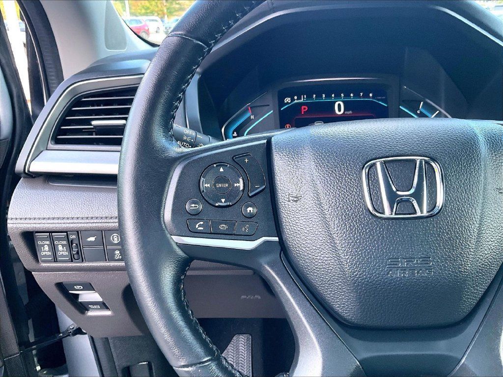 Used 2024 Honda Odyssey EX-L image 23
