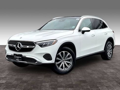 Used 2026 Mercedes-Benz GLC 300 4MATIC image 3