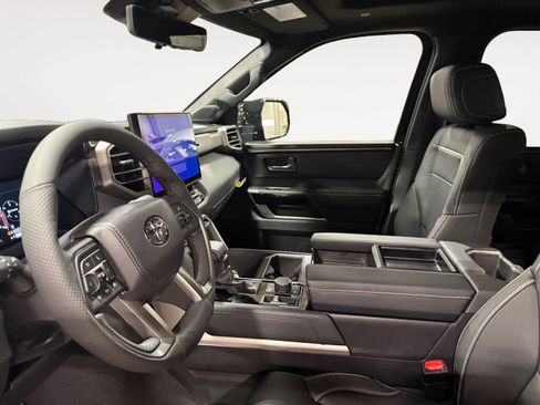 New 2026 Toyota Tundra Limited AWD/4WD image 9