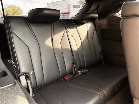 Used 2024 Acura MDX A-Spec image 29