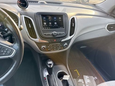 Used 2019 Chevrolet Equinox LT image 28