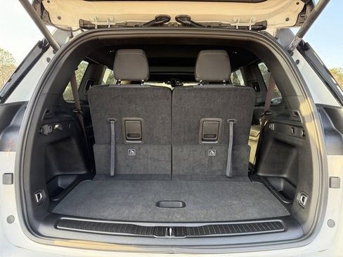 New 2025 Jeep Grand Cherokee L Laredo w/ Luxury Tech Group I image 29