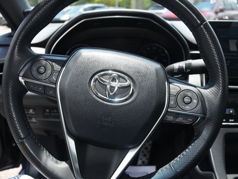 Used 2019 Toyota Avalon Touring w/ Advanced Safety Package FWD image 14