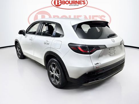 Used 2023 Honda HR-V EX-L image 8