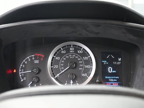 Used 2020 Toyota Corolla LE image 10