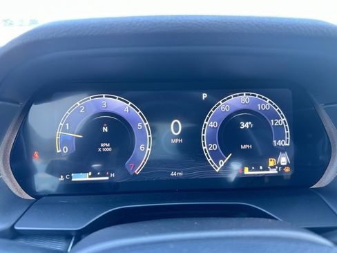 New 2025 Jeep Grand Cherokee L Altitude image 16