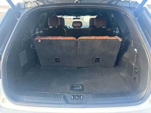 Used 2023 Lincoln Aviator Reserve w/ Equipment Group 201A image 22