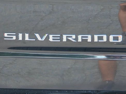 Used 2019 Chevrolet Silverado 1500 RST w/ All-Star Edition AWD/4WD image 38