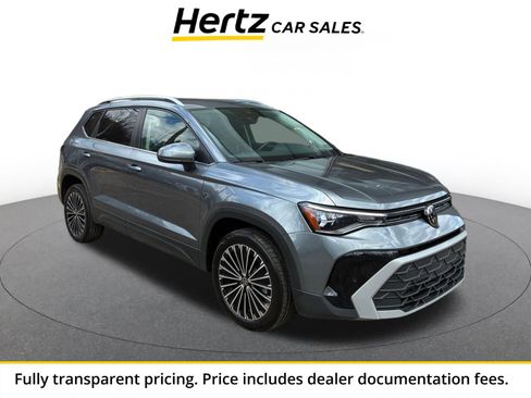 Used 2025 Volkswagen Taos SE FWD image 1