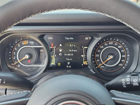 New 2025 Jeep Wrangler Unlimited Sport image 22