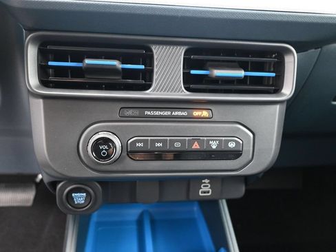 New 2026 Ford Maverick XLT w/ XLT Luxury Package FWD image 15
