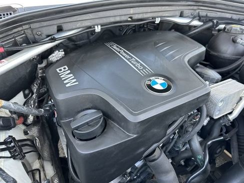 Used 2018 BMW X4 xDrive28i AWD/4WD image 31