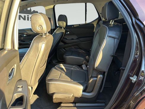 Used 2021 Chevrolet Traverse High Country AWD/4WD image 34
