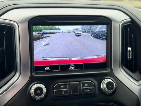 Used 2021 GMC Sierra 1500 Elevation w/ Preferred Package AWD/4WD image 19