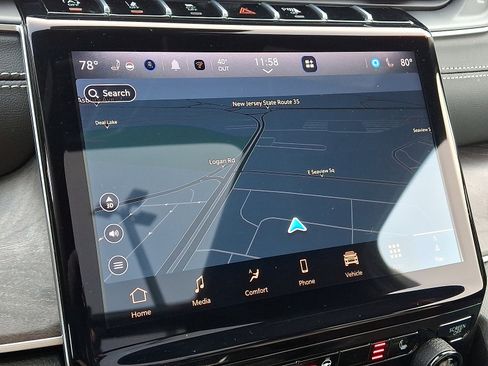 Certified 2025 Jeep Grand Cherokee Limited image 18