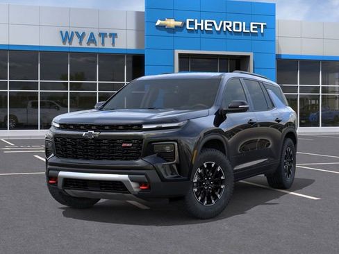 New 2026 Chevrolet Traverse Z71 w/ LPO, Floor Liner Package image 7