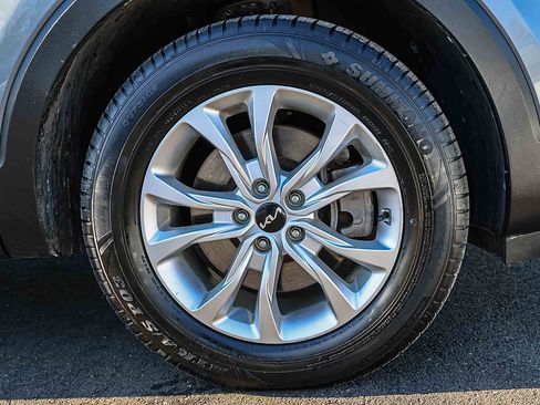 Certified 2022 Kia Telluride LX image 28