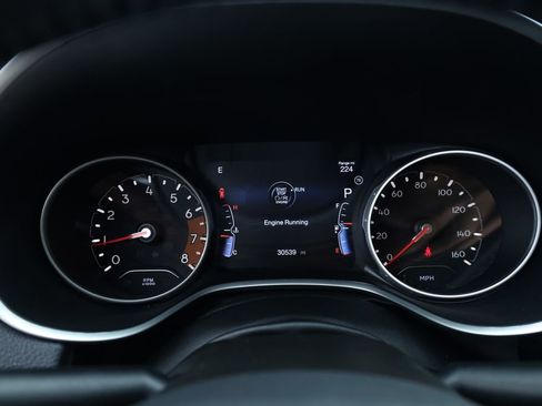 Used 2020 Jeep Compass Latitude image 22