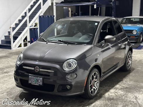 Used 2015 FIAT 500 Sport FWD image 4